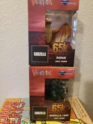 Diamond Vinimates 1999 Godzilla & Rodan Vinyl Figure lot of 2-image