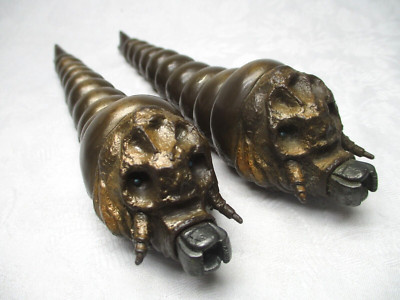 Godzilla MOTHRA LARVA Tsuburaya Bandai 1991 Kaiju Movie Monster Toho vinyl 2pcs-image