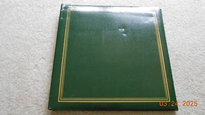 Vintage Green Faux Leather Photo Book Holds 200 Photos 5 1/4