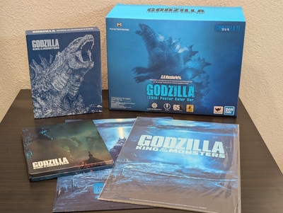 S.H. MonsterArts GODZILLA (2019) POSTER COLOR VER. & DVD Bluray Set w/ Steelbook-image