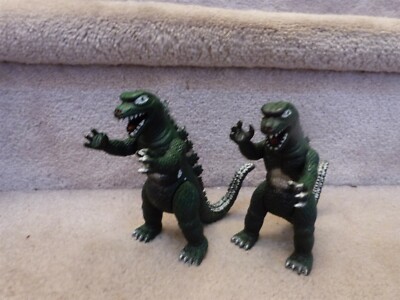 2 Godzilla Toy Action Figures China 5