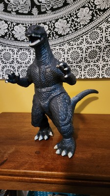 Classic Godzilla Gray Action Figure Playmates 2020 Toho Monsterverse 11.5 inch-image
