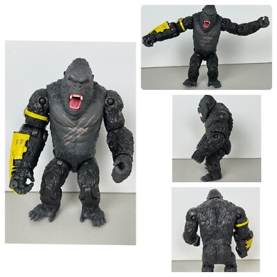 Godzilla X Kong The New Empire Kong With Beast Glove Articulated Figure-image