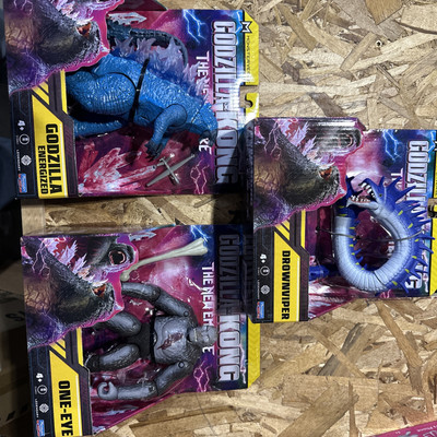 Godzilla x Drownviper, Godzilla and One-eye, -image