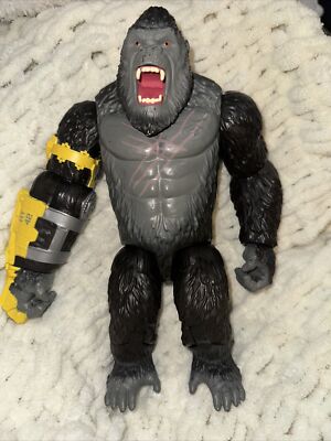 Kong King w/B.E.A.S.T. Glove Godzilla x Kong 2024 Movie 11