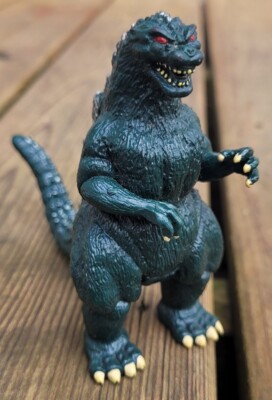 Godzilla Vtg 1994 Toho Figure Treadmasters Toy -image