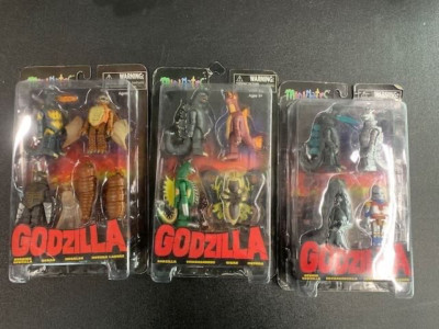 MINIMATES GODZILLA  COMPLETE BOX SET OF # 1, 2,3-image