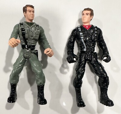 Godzilla Movie Nick Philippe 3.75