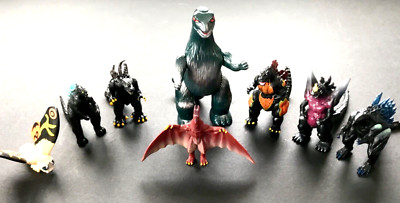 Godzilla Action Figures Lot Of 8 - Mothra + 7 mini 2.5