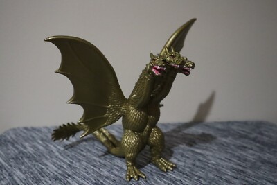 2005 Toho Bandai Godzilla King Ghidorah Action Figure 6.5