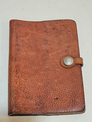 RARE ANTIQUE BUFFALO INDIAN HEAD LIBERTY SNAP LEATHER JOURNAL COVER. EARLY 1900S-image