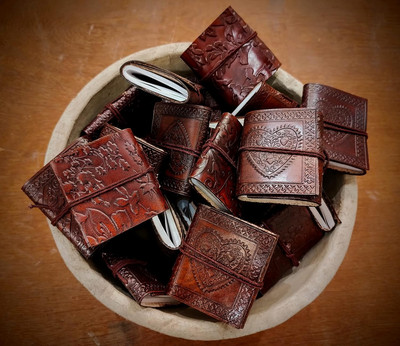 Pack of 3 Miniature  Leather Bound Pocket Journal, Unlined Recycled Refillable P-image