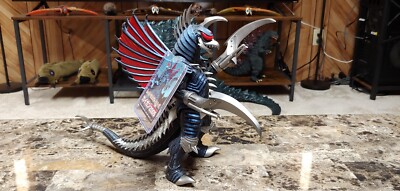 Bandai Godzilla 2004 Final Wars Gigan Figure With The Tag Attached-image