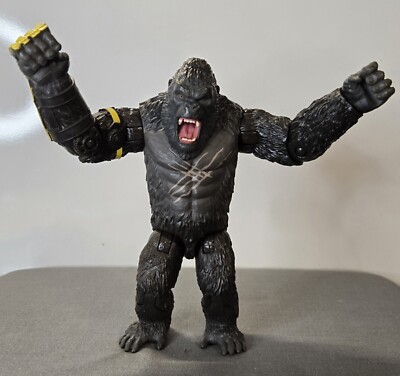 Kong King With Beast Glove Godzilla x Kong Movie Action Figure Toy 6 Inch-image