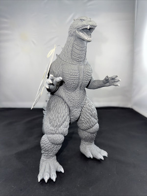 2005 BANDAI 8.5” GODZILLA 2004 FINAL WARS HMV Exclusive Figure With TAG-image