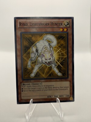 Yu-Gi-Oh! - Ryko, Lightsworn Hunter  (SDLI-EN015) - 1st edition LP-image