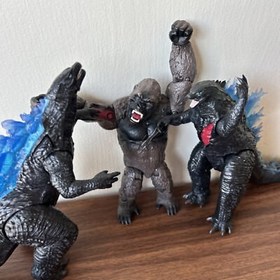 3 GODZILLA VS KING KONG 6 INCH 2020 PLAYMATES BATTLE DAMAGE ACTION FIGURES  T-image