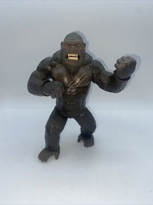 Playmates Toys Godzilla vs Kong Battle Roar King Kong 2021  7 Inch Action Figure-image
