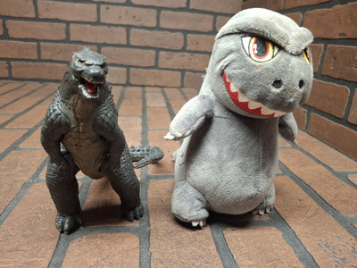 toho godzilla figure With Extra Plush-image