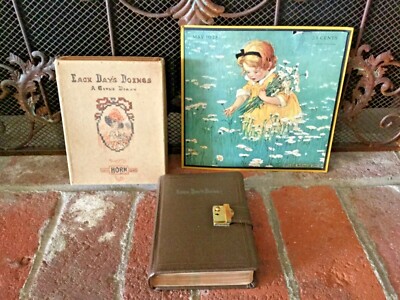 NEW IN BOX EACH DAYS DOINGS VTG 1928 GIRLS  HORN DIARY WITH MAGAZINE COVER-image