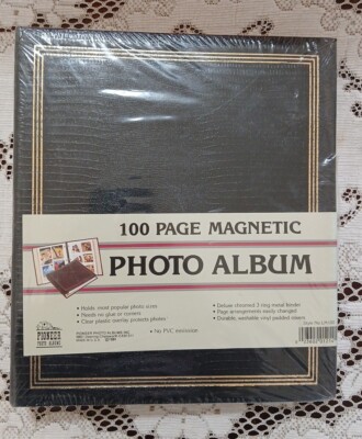 Pioneer Photo Albums 100 Magnetic Page 3-Ring Photo Album, LM-100 Black-image