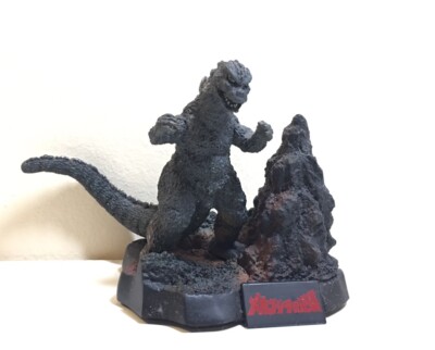 Japan Bandai Complete Works 1975 Godzilla Diorama Mini Figure HG Yuji Sakai-image