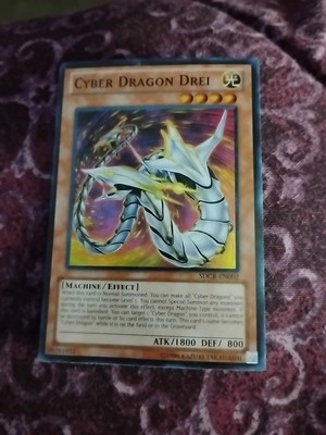 Cyber Dragon Drei SDCR-EN002 Structure Deck: Cyber Dragon...-image