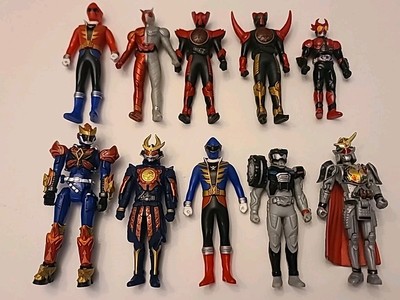 Bandai Kamen Rider Lot of 10 Action Figures-image