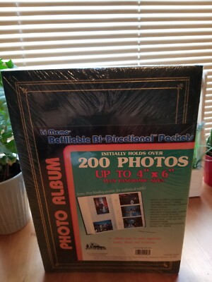 Vintage Pioneer 4 x 6 Photo Album Holds 200 BP-200 Blue-image