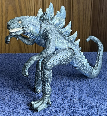 Vintage 1998 Toho Trendmasters Godzilla Toy Figure (Missing Foot)-image