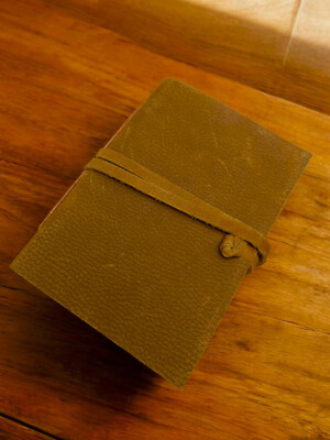 VINTAGE LEATHER JOURNAL FOR MEN AND WOMEN BOUND NOTEBOOK BROWN VINTAGE DIARY-image
