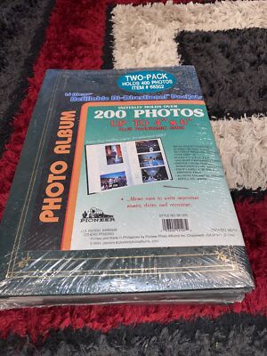 Pioneer 4 x 6 Vintage Photo Album Holds 200 Photos 1998 Lot Of 2 Books Sealed-image