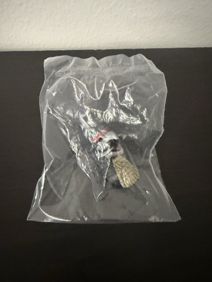 NEW! Godzilla Bandai Ichiban Zakka GIGAN Head Magnet Collectible!!!-image