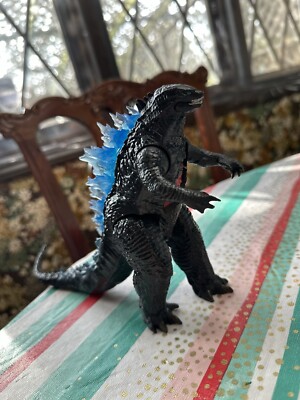 Godzilla vs Kong Playmates GODZILLA Action Figure with Battle Damage Toy missing-image