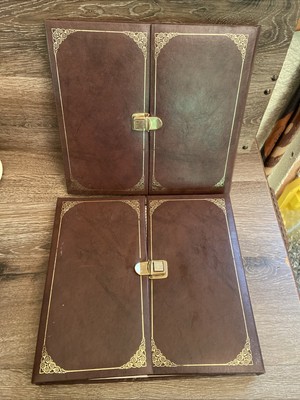 Lot Of 2 Brown Vintage  Photo Albums With Photos-image