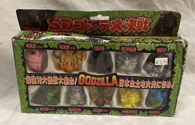 Old SD GODZILLA Battle Play Set PVC Figure 10 Pc Tokyo Japan Bandai Daikessen-image