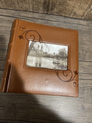 PIONEER, EMBOSSED LEAF, LEATHERETTE PHOTO ALBUM-image