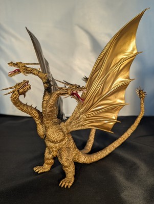 S.H.Monsterarts King Ghidorah (1991) 1st Edition NOT SPECIAL COLOR VERSION Rare-image