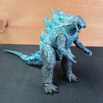 NECA Godzilla King of The Monsters Atomic Blast Figure 2019-image