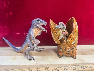 GODZILLA Hammer Tail Baby X Dinosaur EGG Action Figures Hatchling TOHO 1998 RARE-image