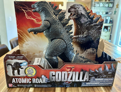 Godzilla Atomic Roar Bandai 10.5 Inch Figure Creation NEW 2014 NIB TOHO-image