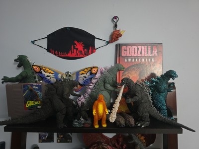 Godzilla Collection In Bulk-image
