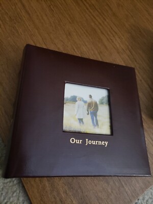Photo Album For Weddings 4” x 6” 200 “Our Journey , With Every Step Love Grows” -image