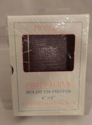 Pioneer  M4-120 The Biggest Little Photo Album Holds 120 Photos . NEW 1998-image