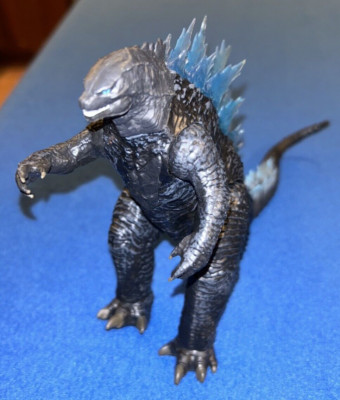 Godzilla vs. Kong Monsterverse Battle Damage Reveal Godzilla Playmates 2020 Toho-image