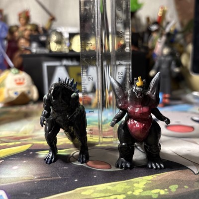 3” Godzilla Monster Mini PVC Figure Lot Of 2 Space Godzilla & Godzilla Earth-image