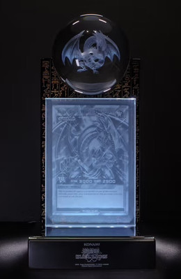Yu-Gi-Oh! Duel Links 8th Anniversary Blue-Eyes White Dragon Crystal Card - Prize-image