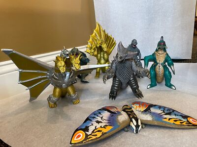 Lot of 7 Godzilla Figures Godzilla Dagahara Kaiju Gigan Gamore NICE-image