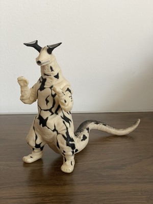 Bandai Ultraman Ultraseven Ultra Kaiju Monster Eleking-image