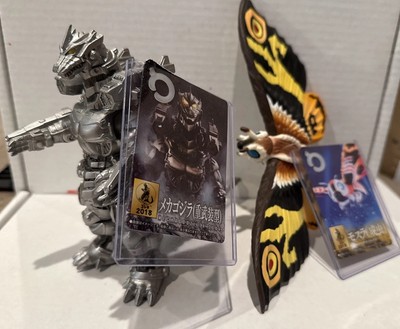 Bandai Mechagodzilla Heavily Armed Kiryu & Mothra Godzilla Figures-image